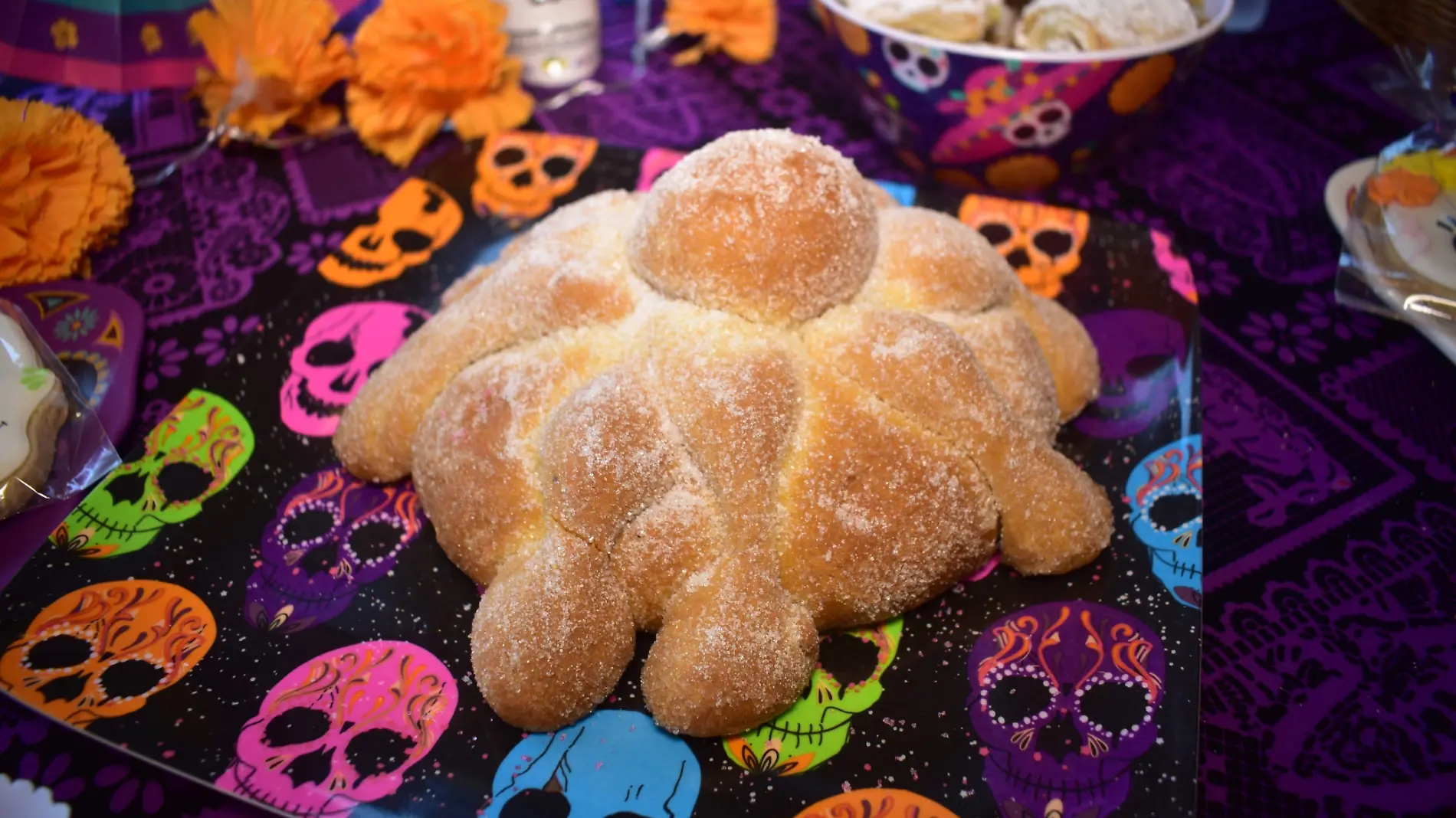 Durante las festividades del Día de Muertos, algo que no puede faltar en los altares es esta delicia gastronómica